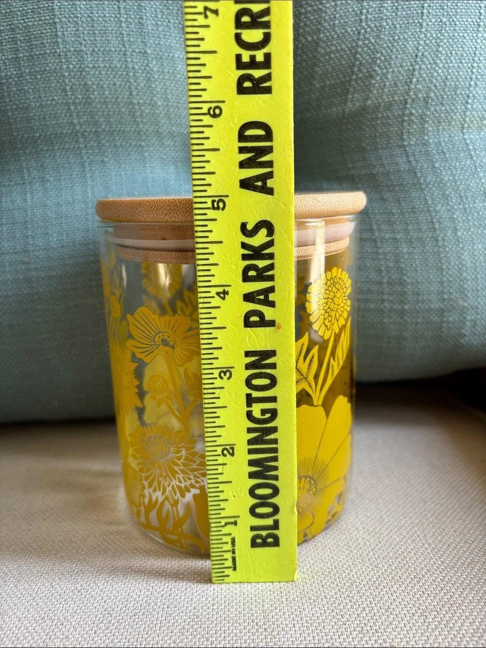 NWT KATE HEISS Glassware, Storage Jar, Bamboo Lid, Pretty Yellow Flower Design